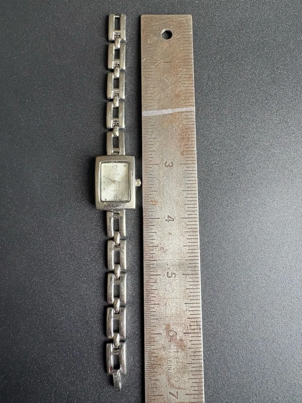 N/A slim rectangular